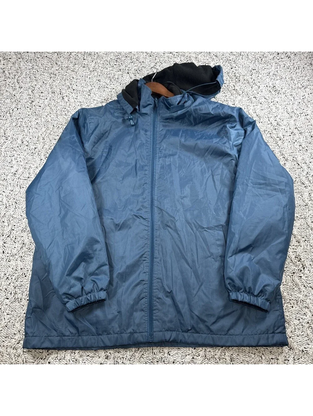 Totes Men's Windbreaker Jacket Size Large Green Hooded Full Zip Lightweight